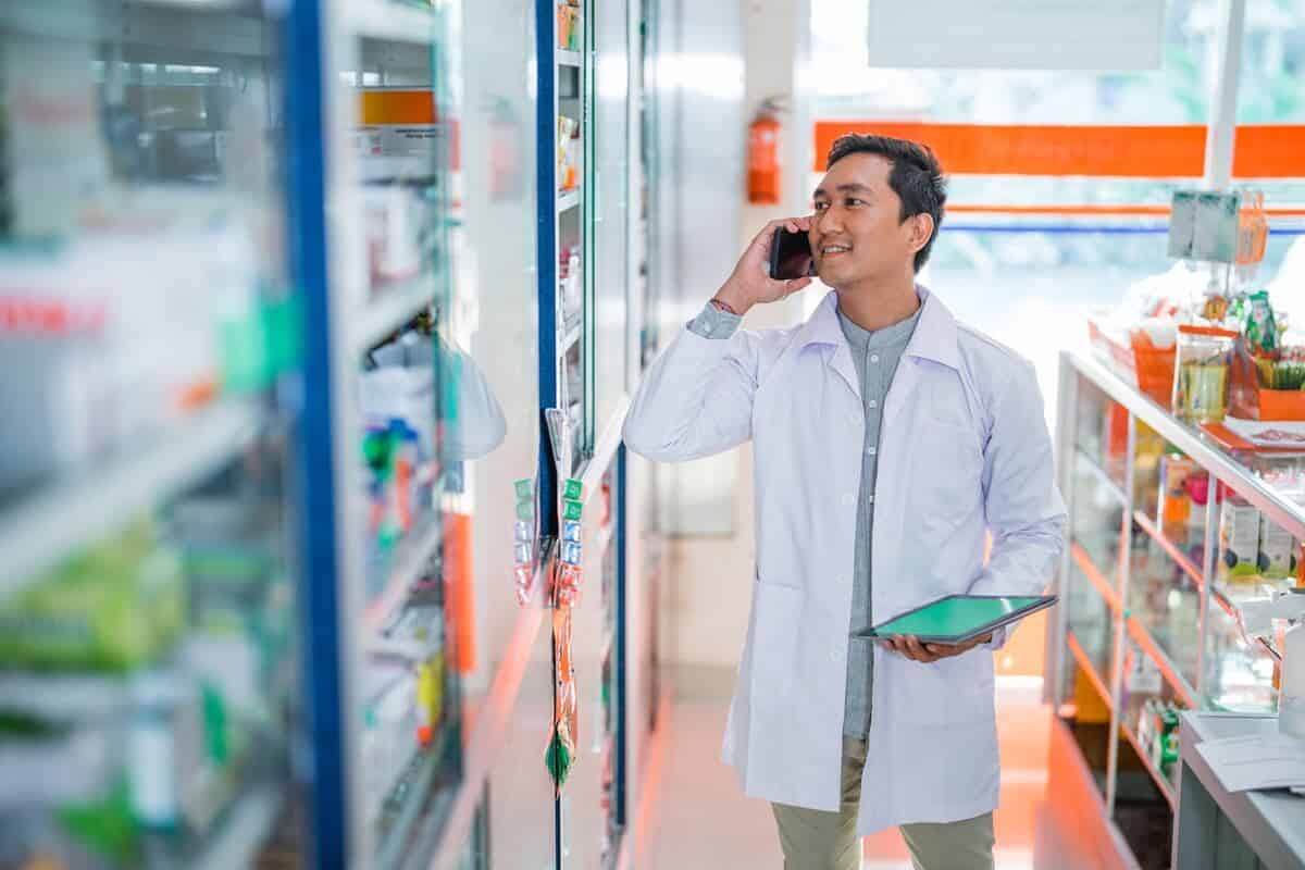 cas recourir à l'intérim en pharmacie